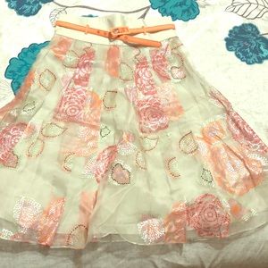 Floral skirt!!